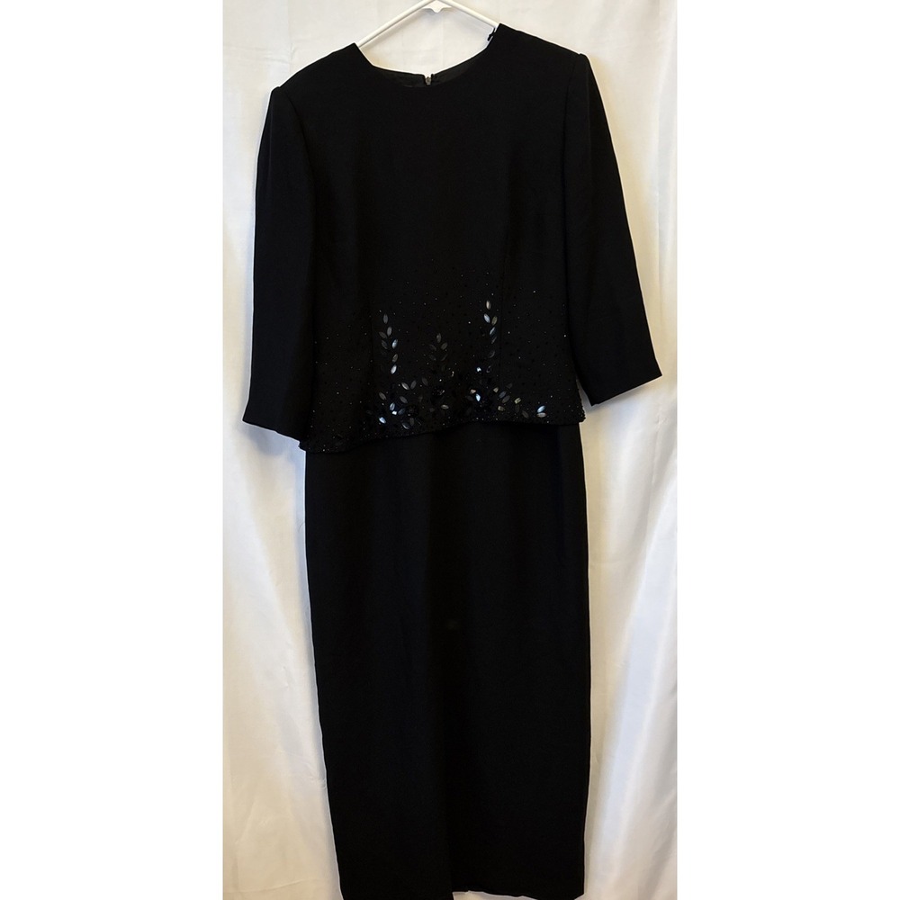 Donna Morgan Black Beaded &‎ Sequins Formal Dress Covered Buttoned Zipper.  10